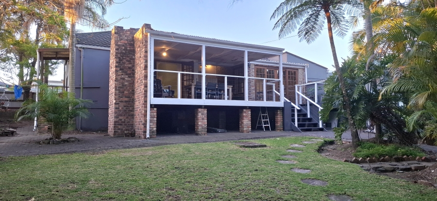 4 Bedroom Property for Sale in Berea Eastern Cape